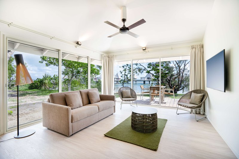 doubletree by hilton noumea ilot maitre resort