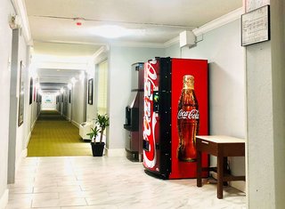 montgomery inn and suites