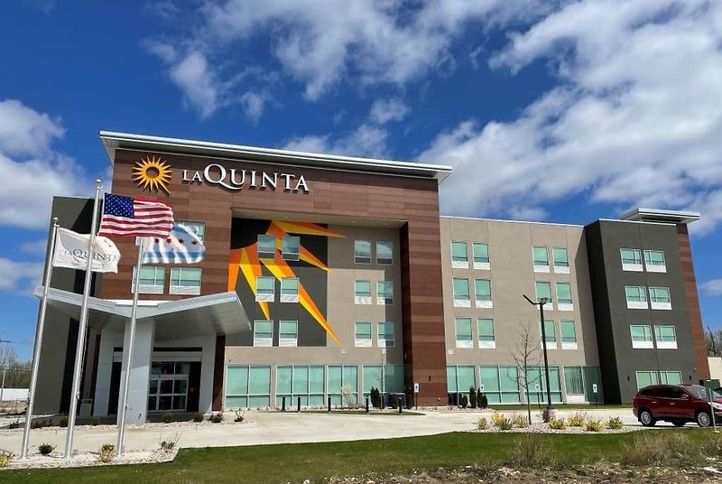 La Quinta Inn & Suites By Wyndham Shorewood