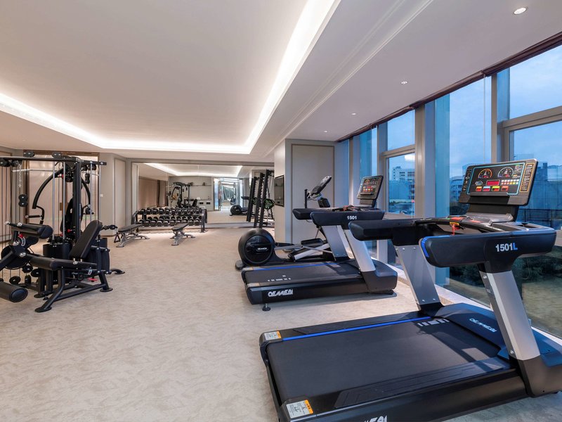 mercure shanghai waigaoq free trade zone