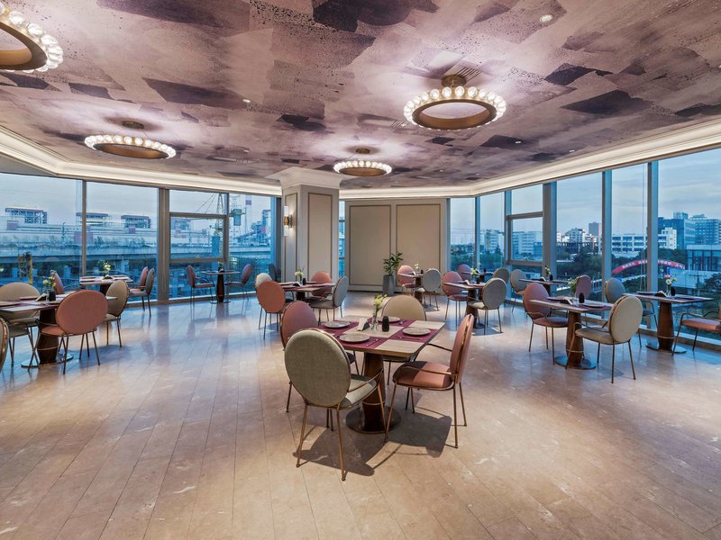 mercure shanghai waigaoq free trade zone