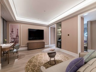 mercure shanghai waigaoq free trade zone