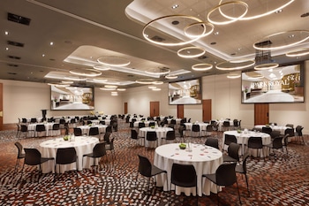 parkroyal monash melbourne