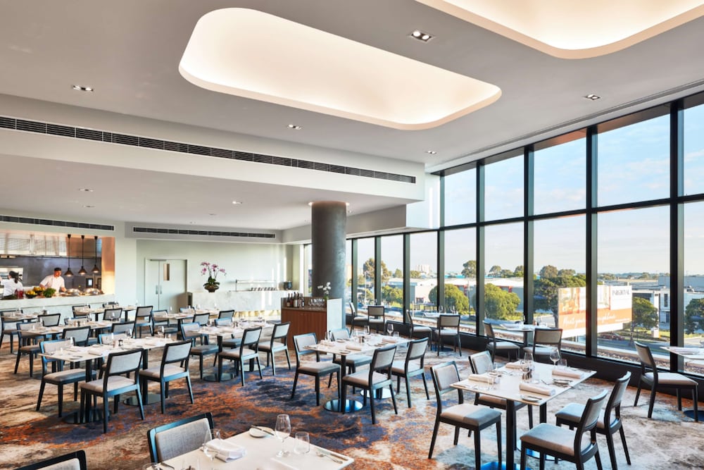 parkroyal monash melbourne