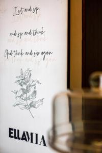 Th8 Palm Dubai Beach Resort Vignette Collection,Jumeirah>>Dubai,5 star