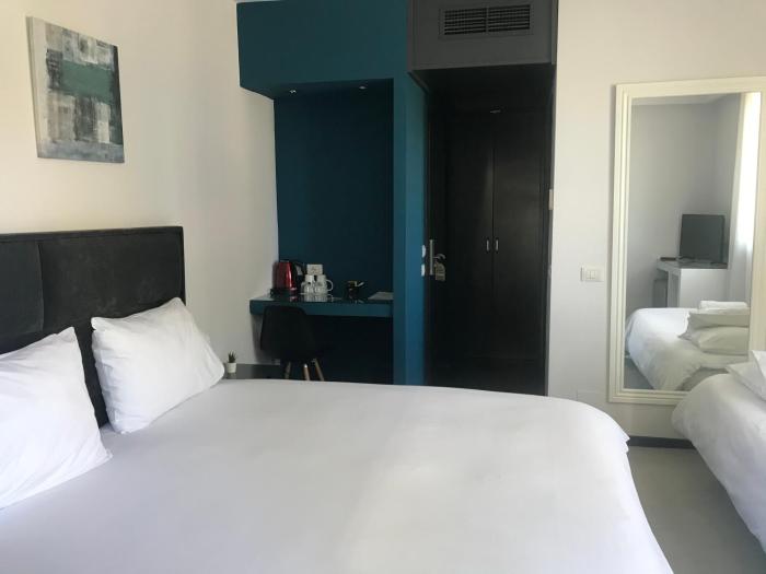 dims hotel and restaurant