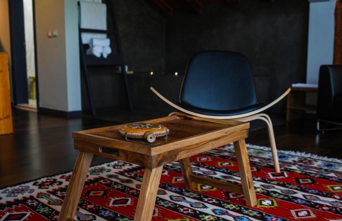 dims hotel and restaurant