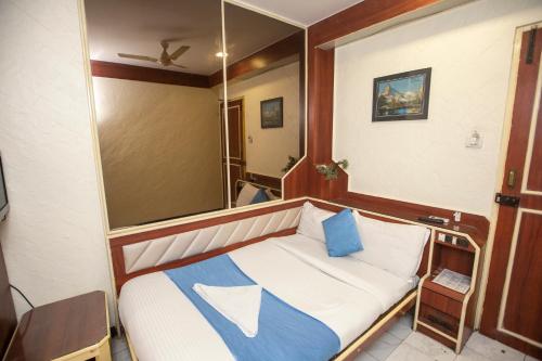 hotel platinum colaba