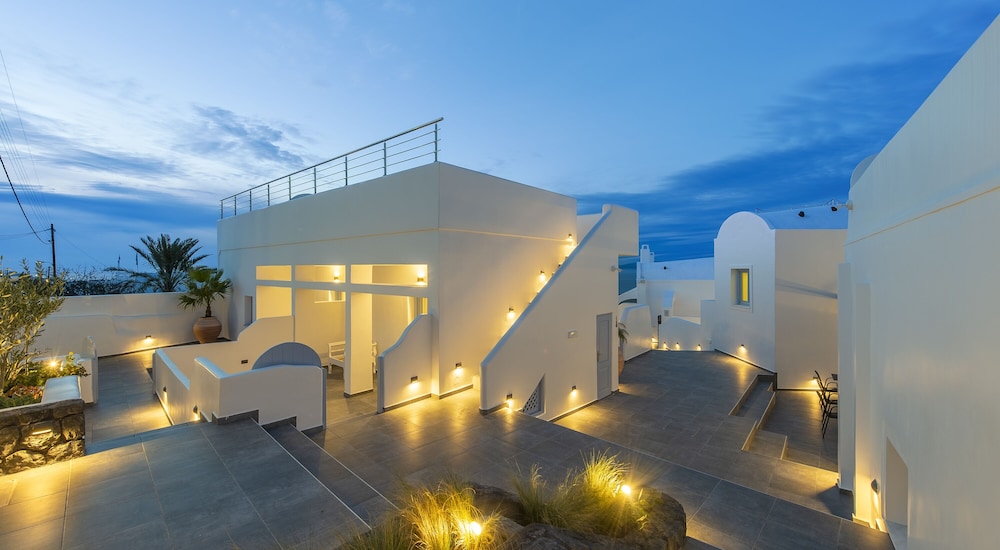 sole doro luxury suites
