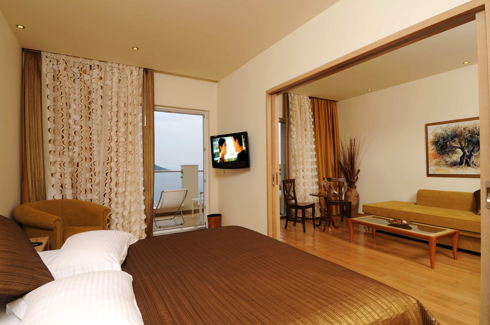 akrotiri beach resort hotel adult friendly