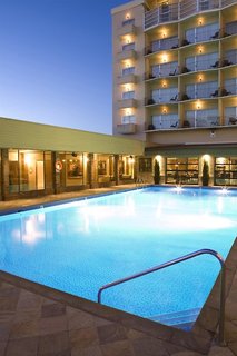Coast Capri Hotel,Kelowna>>British Columbia,4 star