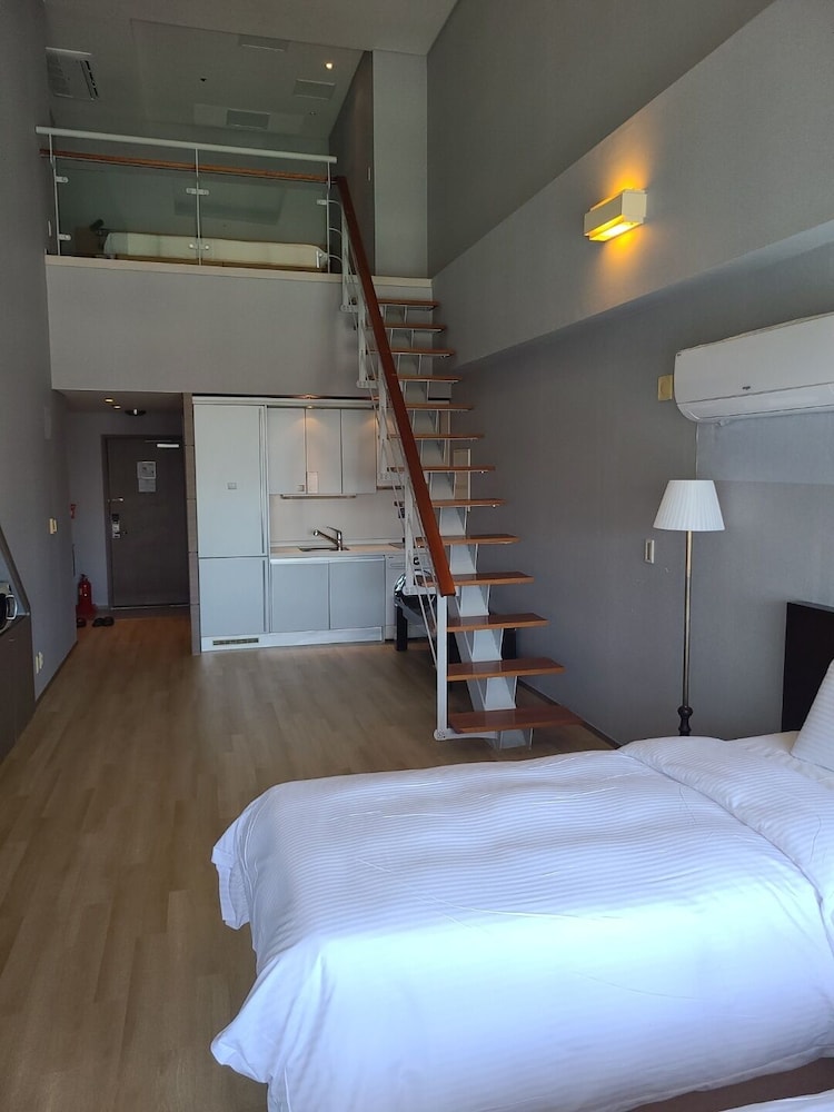 haeundae seacloud hotel residence