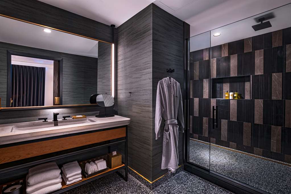 thompson austin part of hyatt