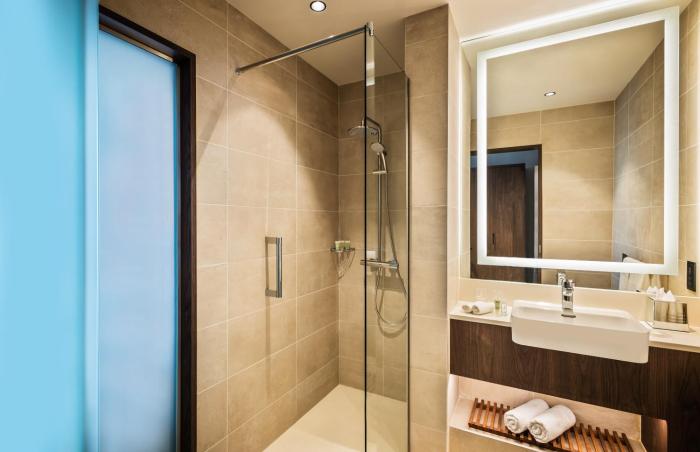 courtyard by marriott baku