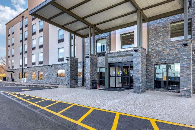 comfort suites st louis sunset hills