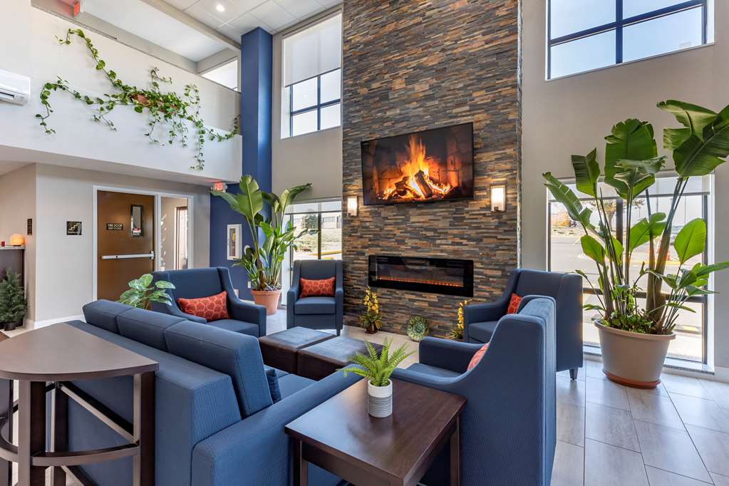comfort suites st louis sunset hills