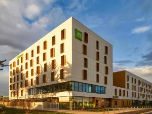 ibis styles montpellier aeroport parc des expos