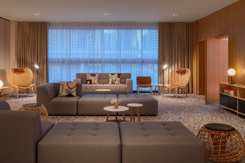 staybridge suites dubai internet city an ihg hotel