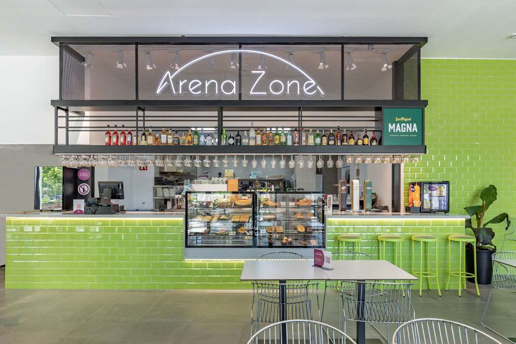 arena zone hotel