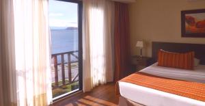 xelena hotel and suites