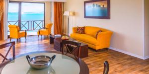 xelena hotel and suites