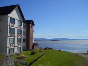 xelena hotel and suites