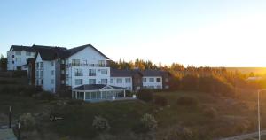 xelena hotel and suites