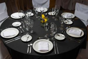 xelena hotel and suites