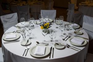 xelena hotel and suites