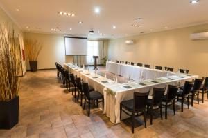 xelena hotel and suites