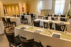 xelena hotel and suites