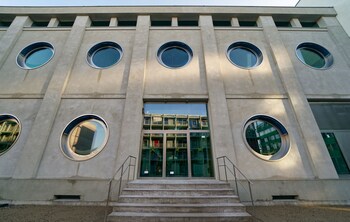 silo design and boutique hostel