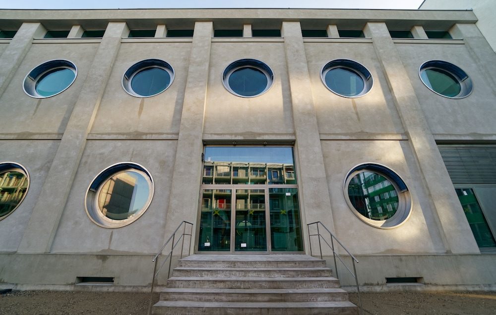 silo design and boutique hostel