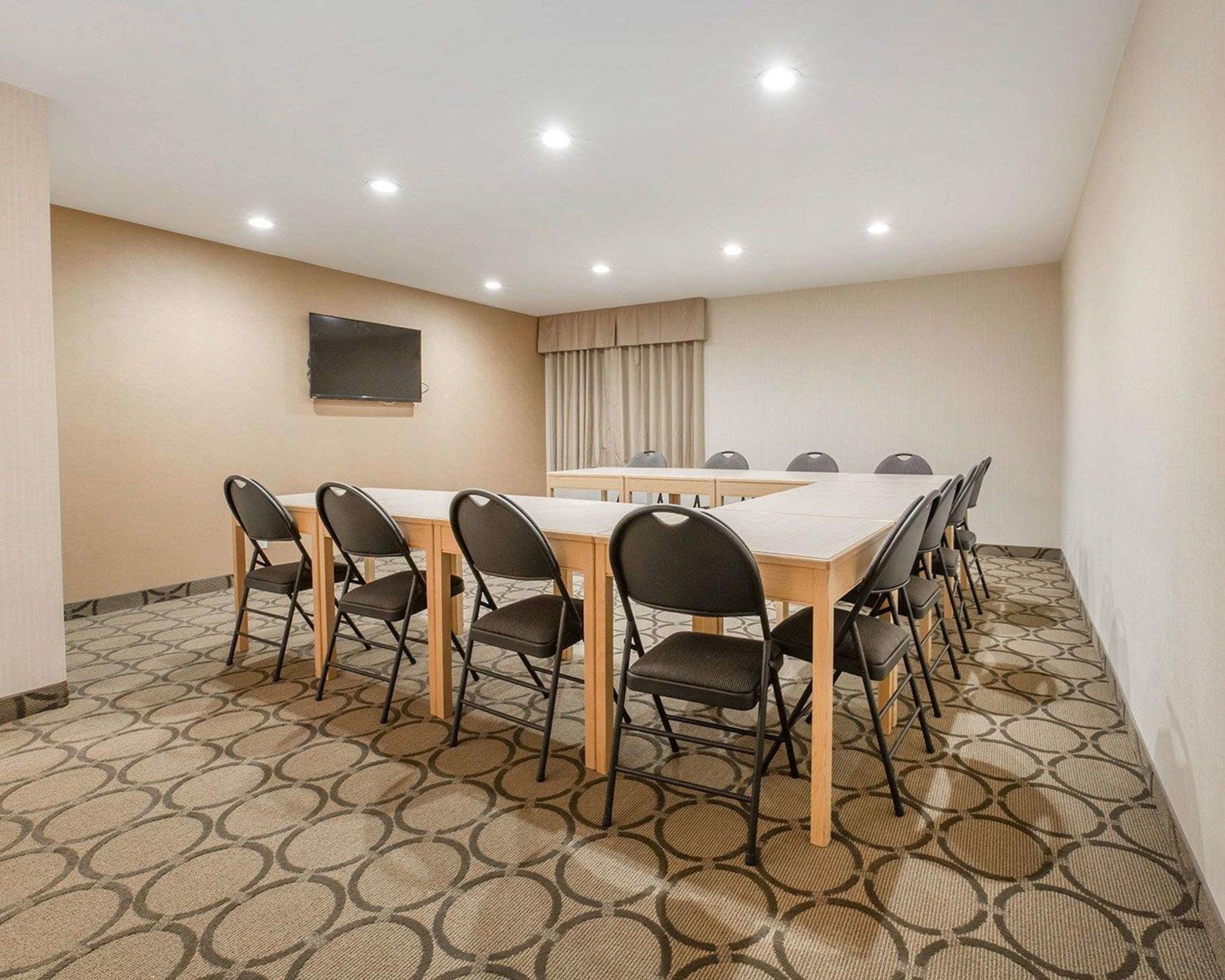 econo lodge taber