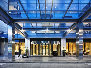 grand parcvue hotel residence chengdu