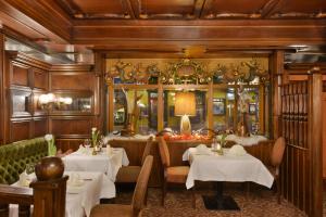 Apartmenthaus Hotel Cella Central,Near Schmittenhoehe Ski Resort,4 star