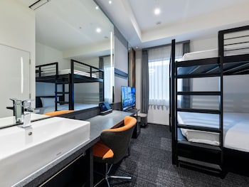 sequence suidobashi tokyo