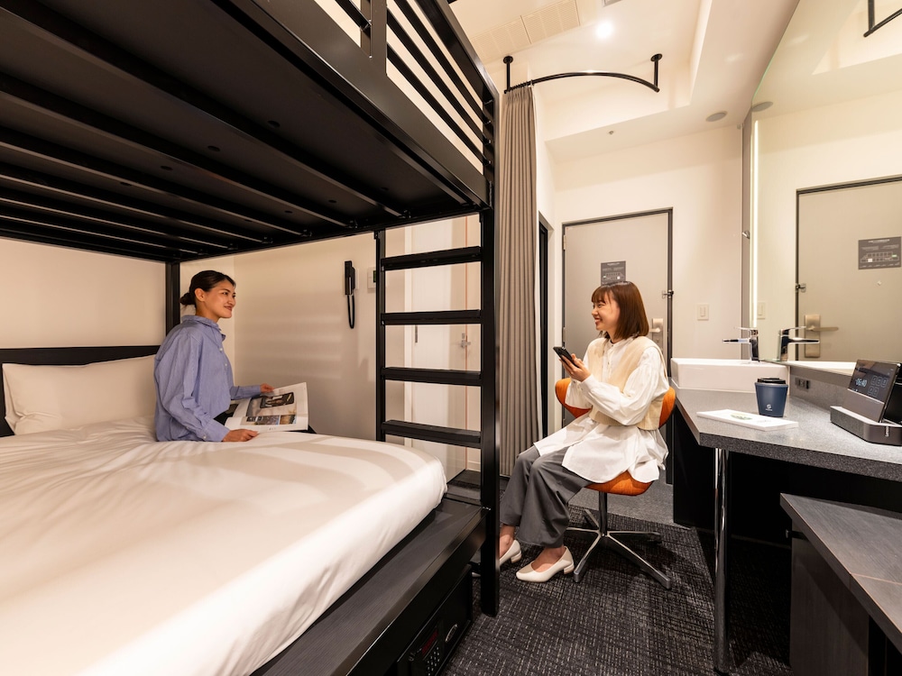 sequence suidobashi tokyo