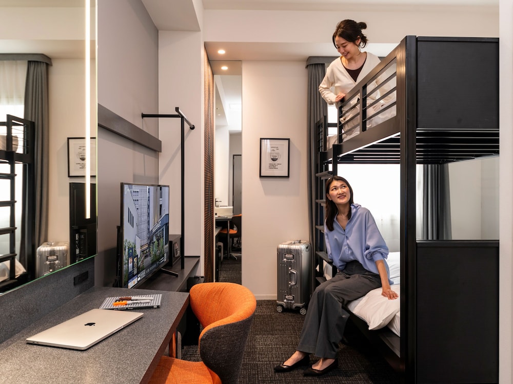 sequence suidobashi tokyo