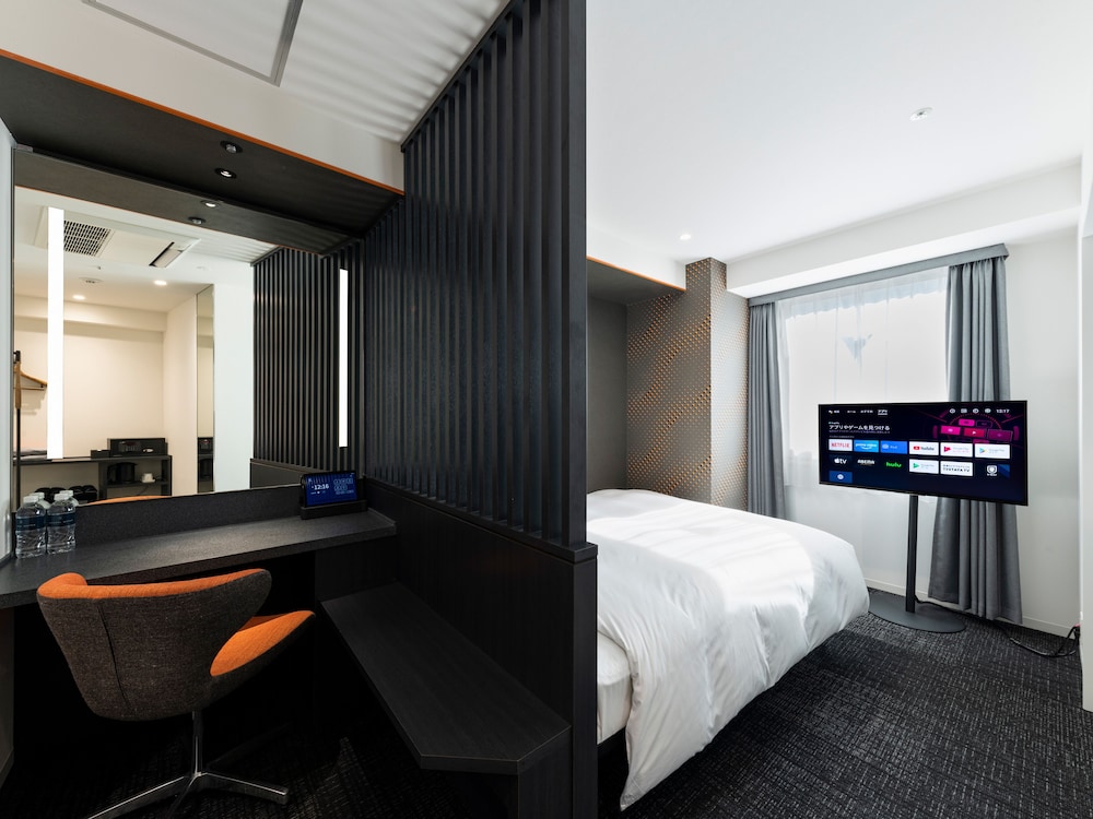 sequence suidobashi tokyo