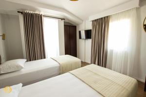 hotel fantasy
