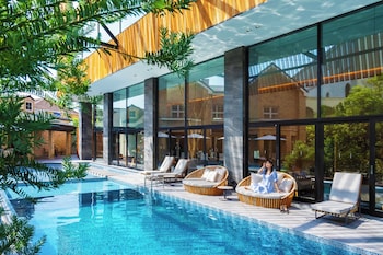 garden terrace fukuoka hotel and resort