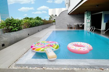 the cotton saladaeng hotel