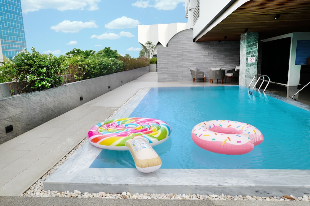 the cotton saladaeng hotel