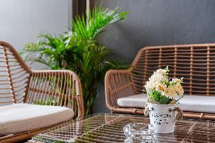 Aspira Gems Center Silom,,4 star