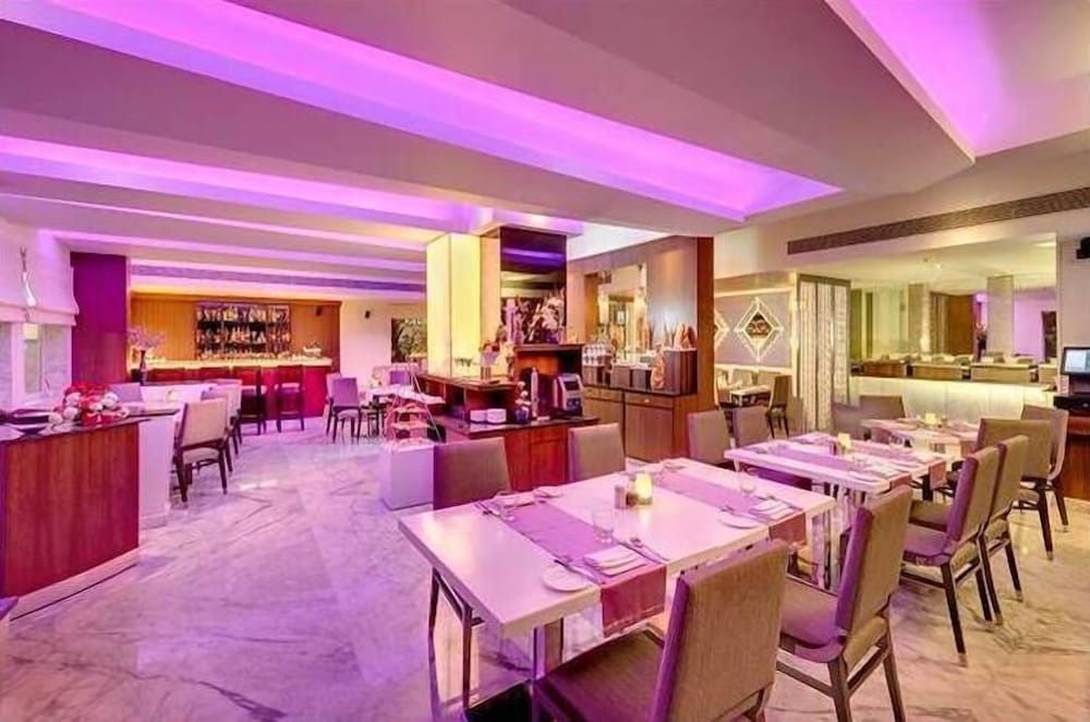 the hhi select bengaluru