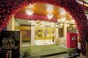 townhouse jageer palace near mayapuri chowk