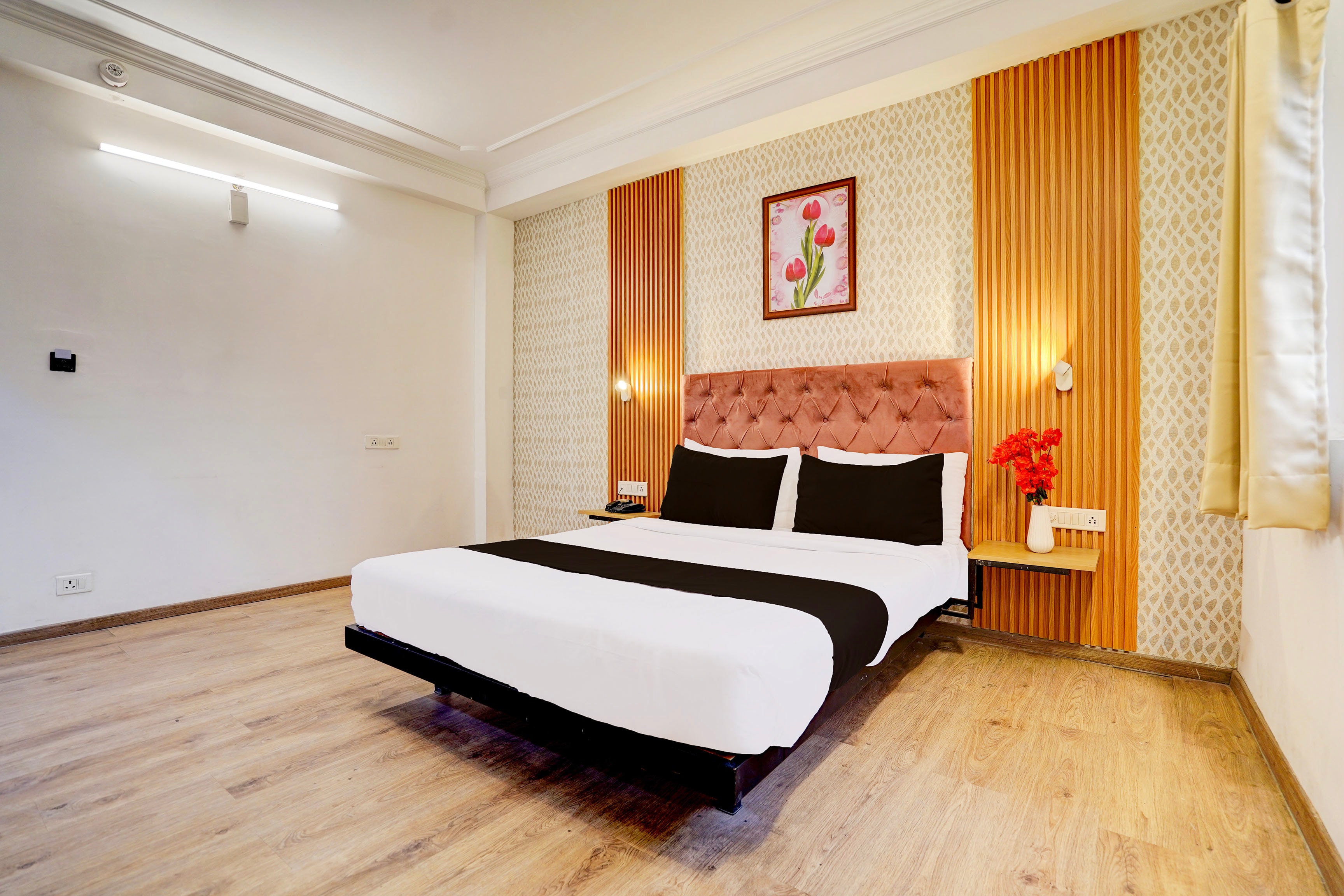 townhouse jageer palace near mayapuri chowk