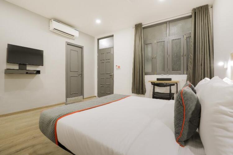 townhouse jageer palace near mayapuri chowk