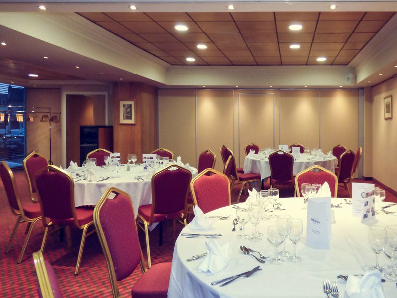 mercure abbeville centre porte de la baie de somme